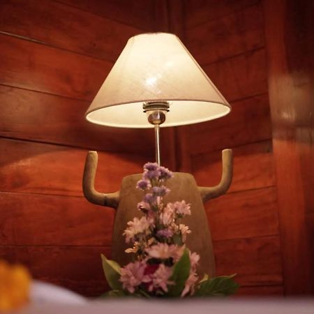 Teba Junjungan Cottages Ubud Exterior foto